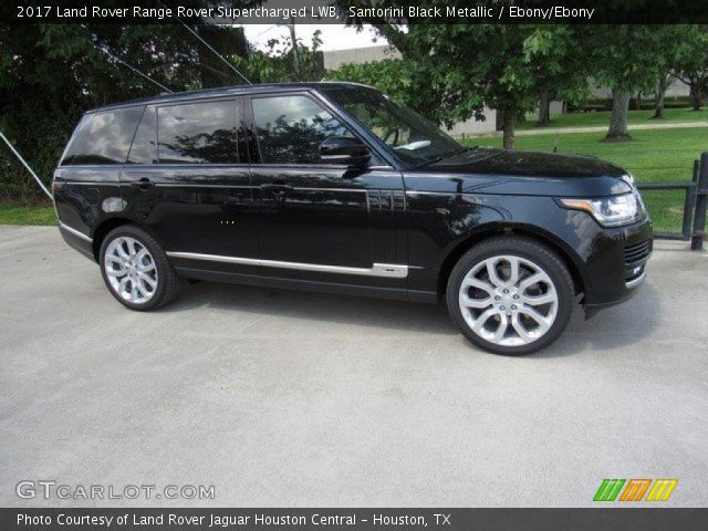 2017 Land Rover Range Rover Supercharged LWB in Santorini Black Metallic