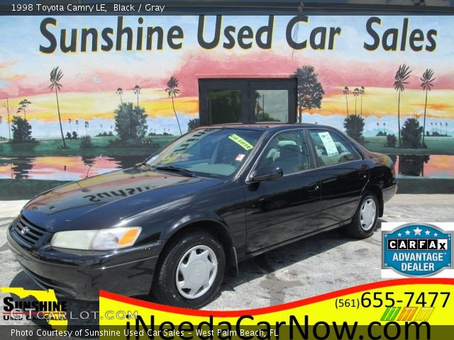1998 Toyota Camry LE in Black