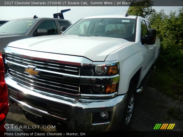 2017 Chevrolet Silverado 2500HD LT Double Cab in Summit White