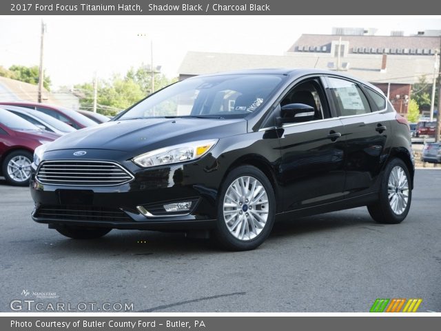 2017 Ford Focus Titanium Hatch in Shadow Black