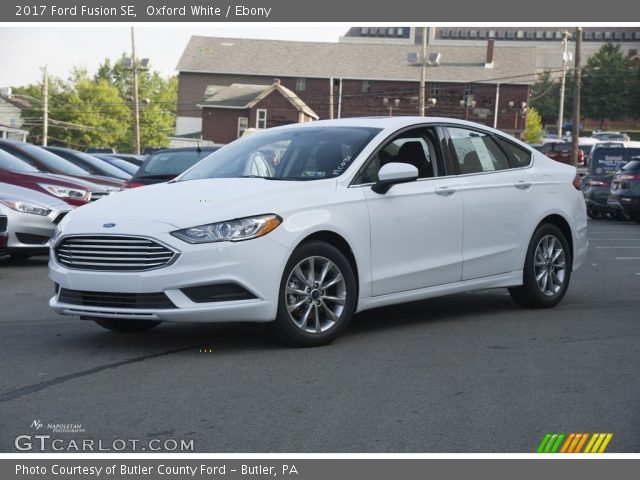 2017 Ford Fusion SE in Oxford White