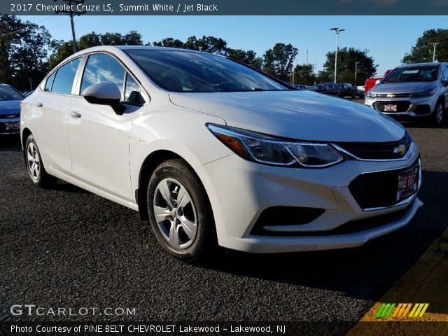 2017 Chevrolet Cruze LS in Summit White