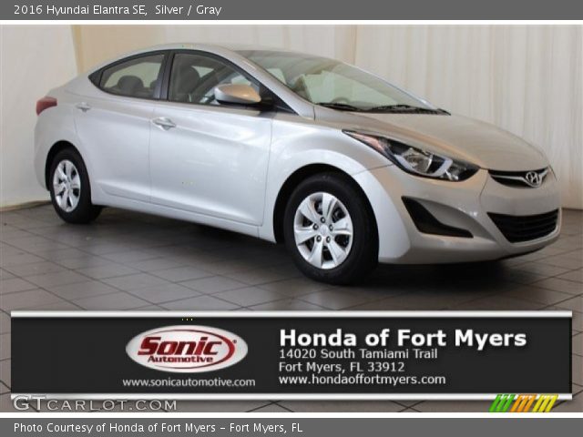 2016 Hyundai Elantra SE in Silver