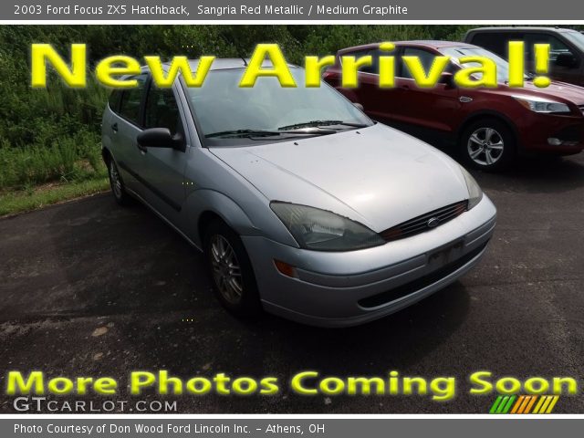 2003 Ford Focus ZX5 Hatchback in Sangria Red Metallic