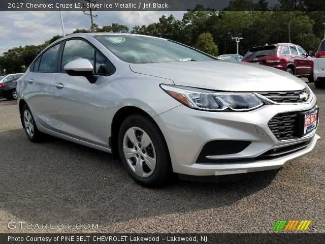 2017 Chevrolet Cruze LS in Silver Ice Metallic