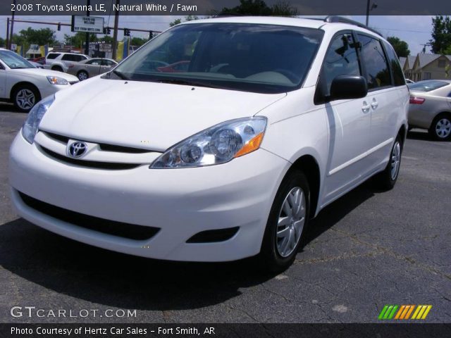 2008 Toyota Sienna LE in Natural White