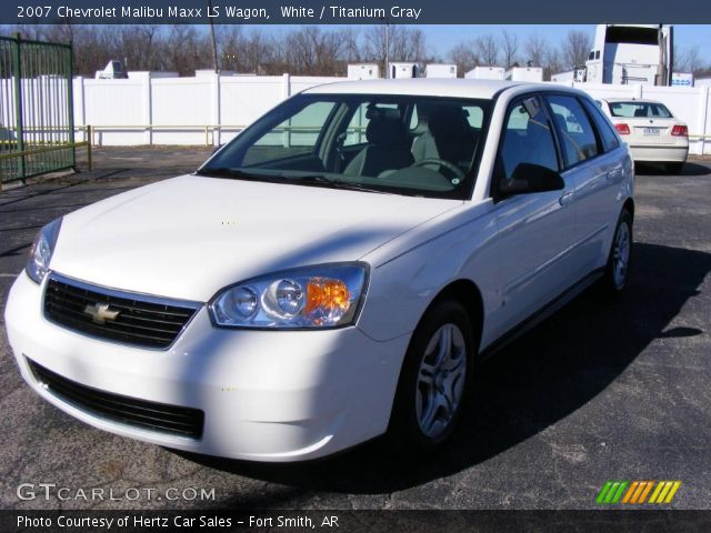 2007 Chevrolet Malibu Maxx LS Wagon in White