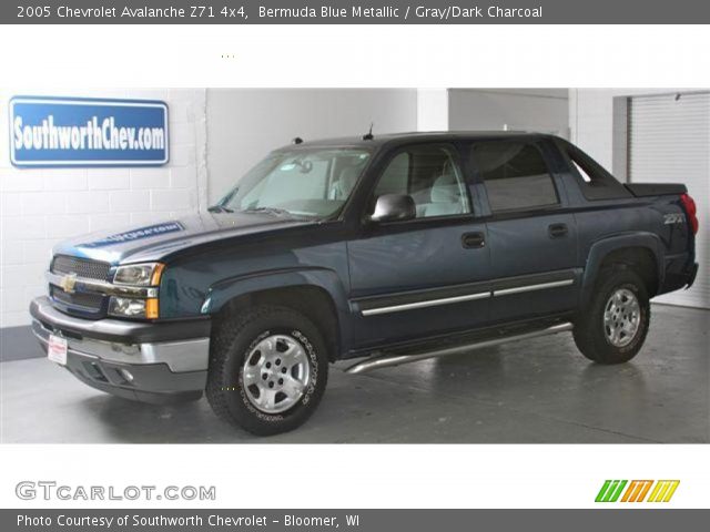 2005 Chevrolet Avalanche Z71 4x4 in Bermuda Blue Metallic
