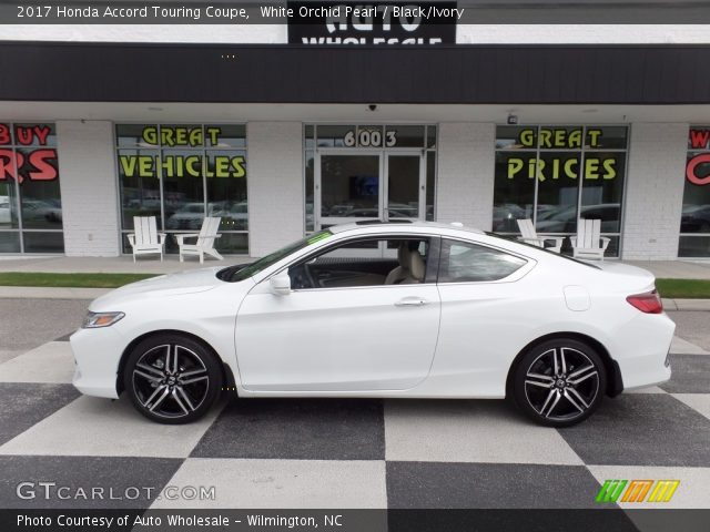 2017 Honda Accord Touring Coupe in White Orchid Pearl