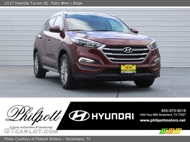 2017 Hyundai Tucson SE in Ruby Wine