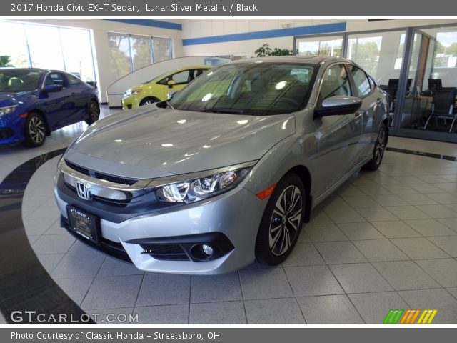 2017 Honda Civic EX-T Sedan in Lunar Silver Metallic