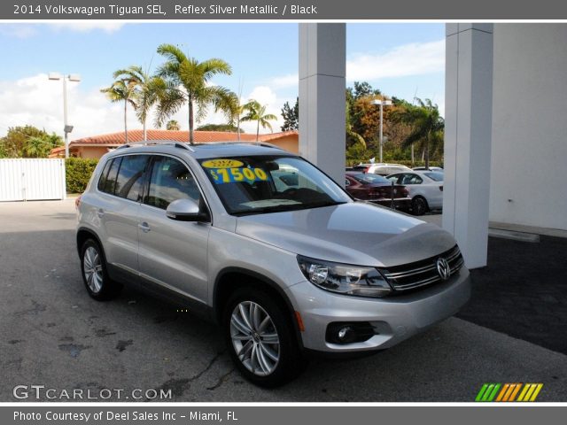 2014 Volkswagen Tiguan SEL in Reflex Silver Metallic