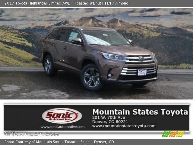 2017 Toyota Highlander Limited AWD in Toasted Walnut Pearl