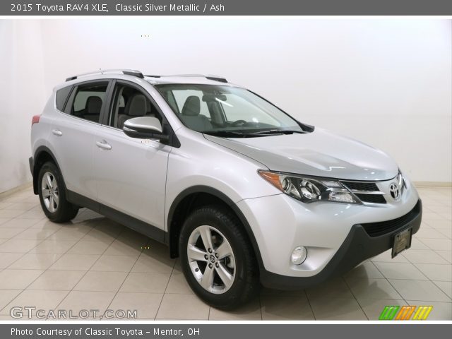 2015 Toyota RAV4 XLE in Classic Silver Metallic