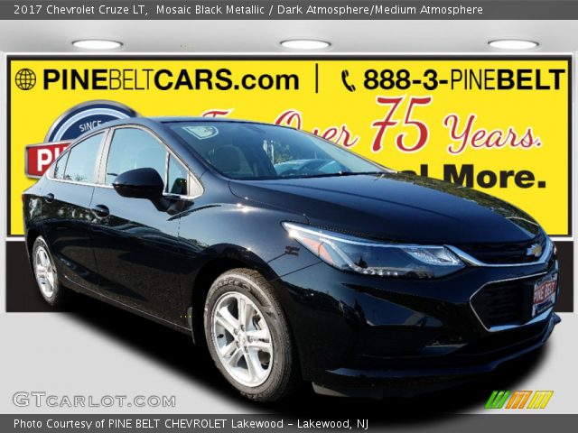 2017 Chevrolet Cruze LT in Mosaic Black Metallic
