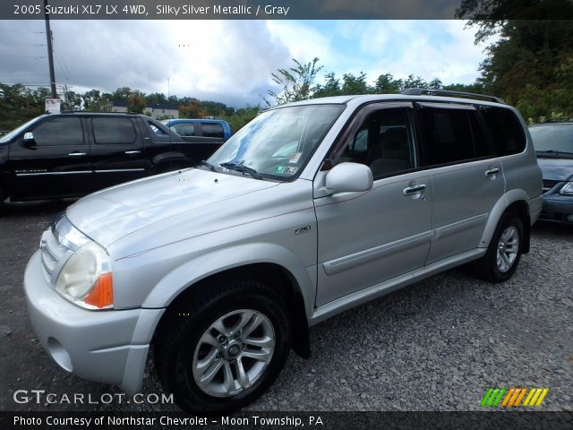2005 Suzuki XL7 LX 4WD in Silky Silver Metallic