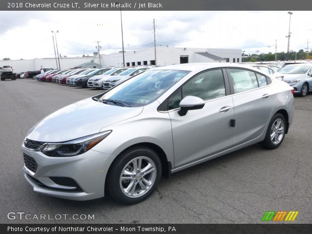 2018 Chevrolet Cruze LT in Silver Ice Metallic