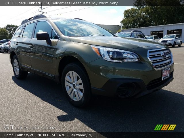 2017 Subaru Outback 2.5i in Wilderness Green Metallic