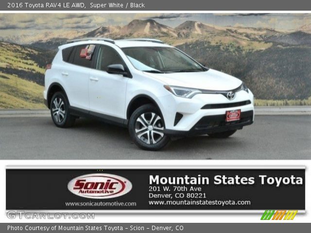 2016 Toyota RAV4 LE AWD in Super White