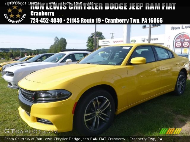 2018 Dodge Charger GT AWD in Yellow Jacket