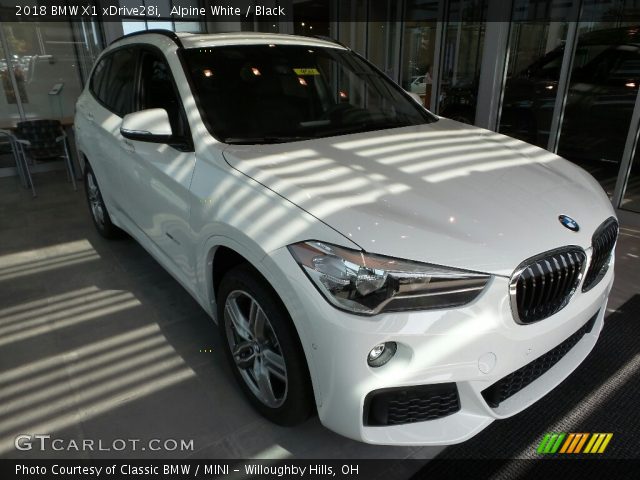 2018 BMW X1 xDrive28i in Alpine White