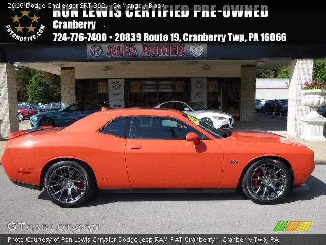 2016 Dodge Challenger SRT 392 in Go Mango