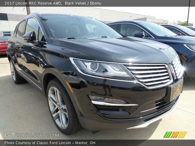 2017 Lincoln MKC Reserve AWD in Black Velvet