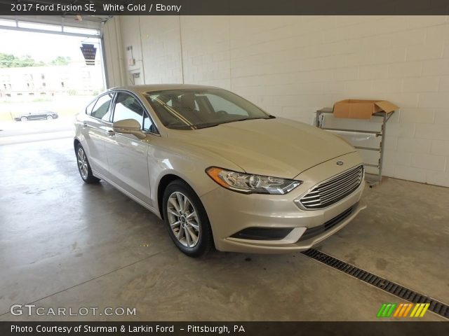 2017 Ford Fusion SE in White Gold