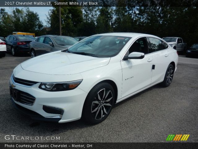 2017 Chevrolet Malibu LT in Summit White