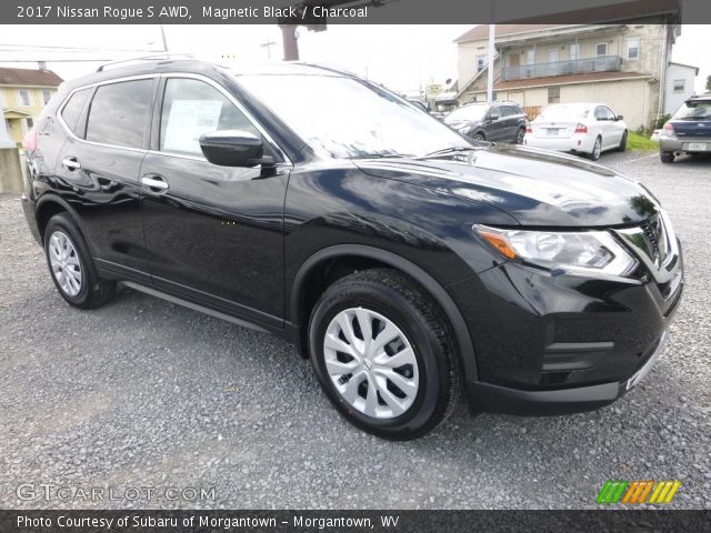 2017 Nissan Rogue S AWD in Magnetic Black