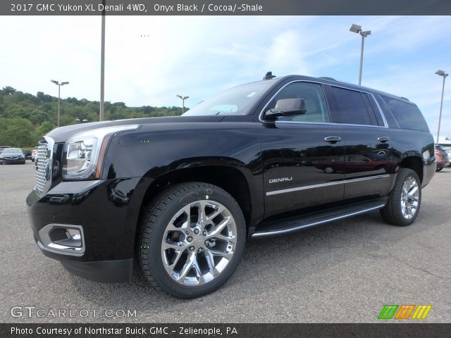 2017 GMC Yukon XL Denali 4WD in Onyx Black