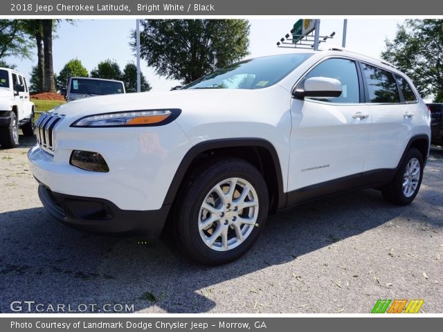 2018 Jeep Cherokee Latitude in Bright White
