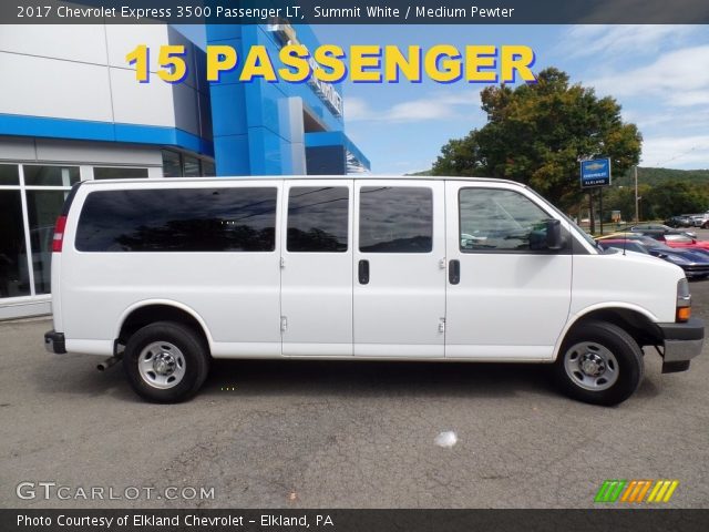 2017 Chevrolet Express 3500 Passenger LT in Summit White