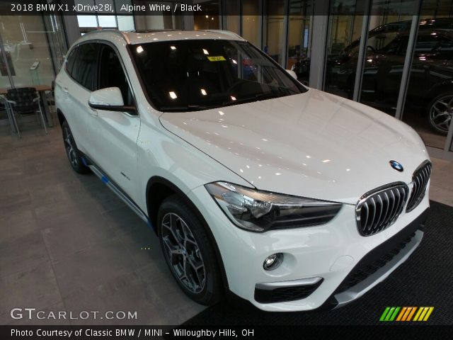 2018 BMW X1 xDrive28i in Alpine White