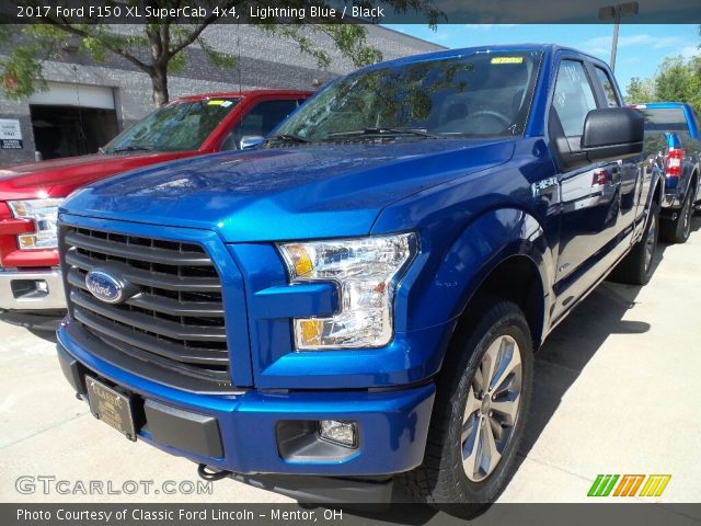 2017 Ford F150 XL SuperCab 4x4 in Lightning Blue