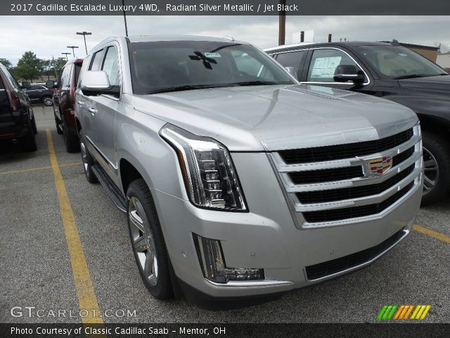 2017 Cadillac Escalade Luxury 4WD in Radiant Silver Metallic