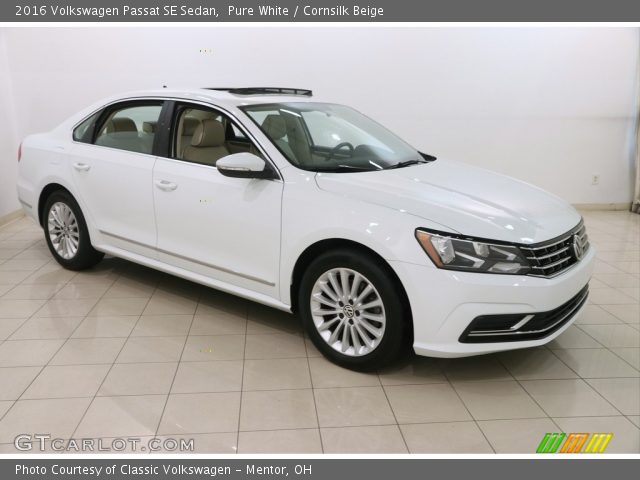 2016 Volkswagen Passat SE Sedan in Pure White