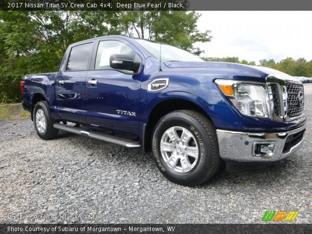 2017 Nissan Titan SV Crew Cab 4x4 in Deep Blue Pearl