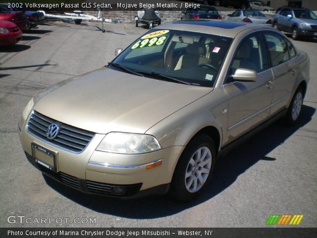 2002 Volkswagen Passat GLS Sedan in Mojave Beige Metallic
