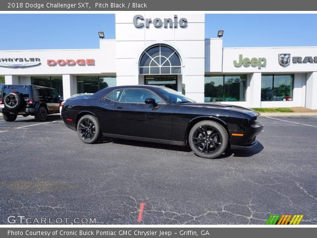 2018 Dodge Challenger SXT in Pitch Black