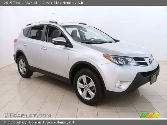 2015 Toyota RAV4 XLE in Classic Silver Metallic