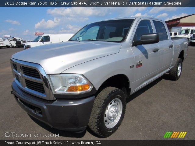 2011 Dodge Ram 2500 HD ST Crew Cab 4x4 in Bright Silver Metallic