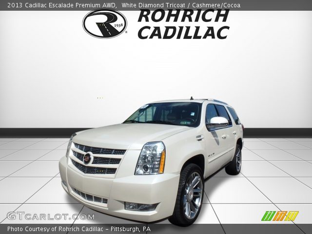 2013 Cadillac Escalade Premium AWD in White Diamond Tricoat