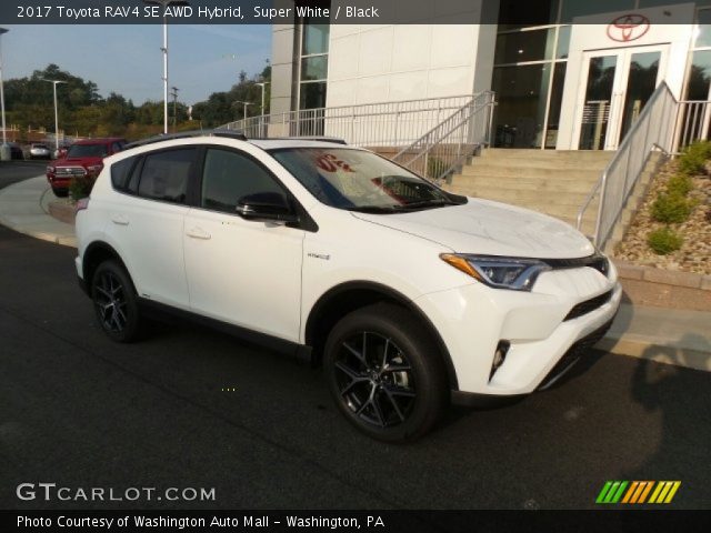 2017 Toyota RAV4 SE AWD Hybrid in Super White