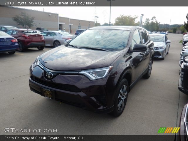 2018 Toyota RAV4 LE in Black Current Metallic