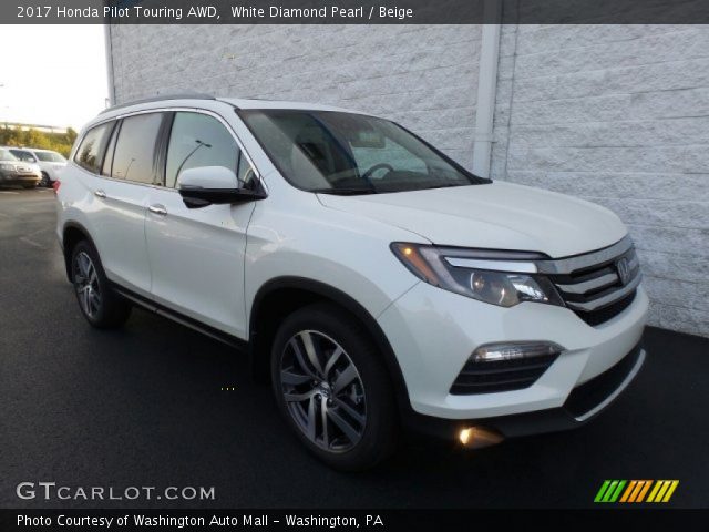 2017 Honda Pilot Touring AWD in White Diamond Pearl