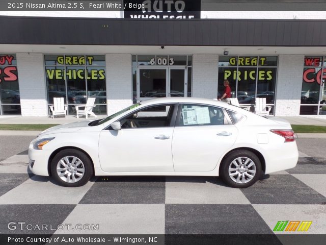 2015 Nissan Altima 2.5 S in Pearl White