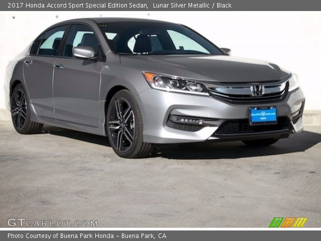 2017 Honda Accord Sport Special Edition Sedan in Lunar Silver Metallic