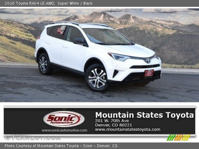 2016 Toyota RAV4 LE AWD in Super White