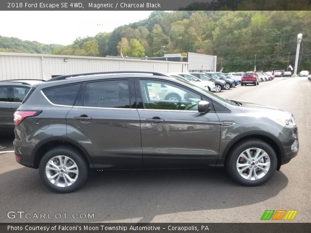 2018 Ford Escape SE 4WD in Magnetic